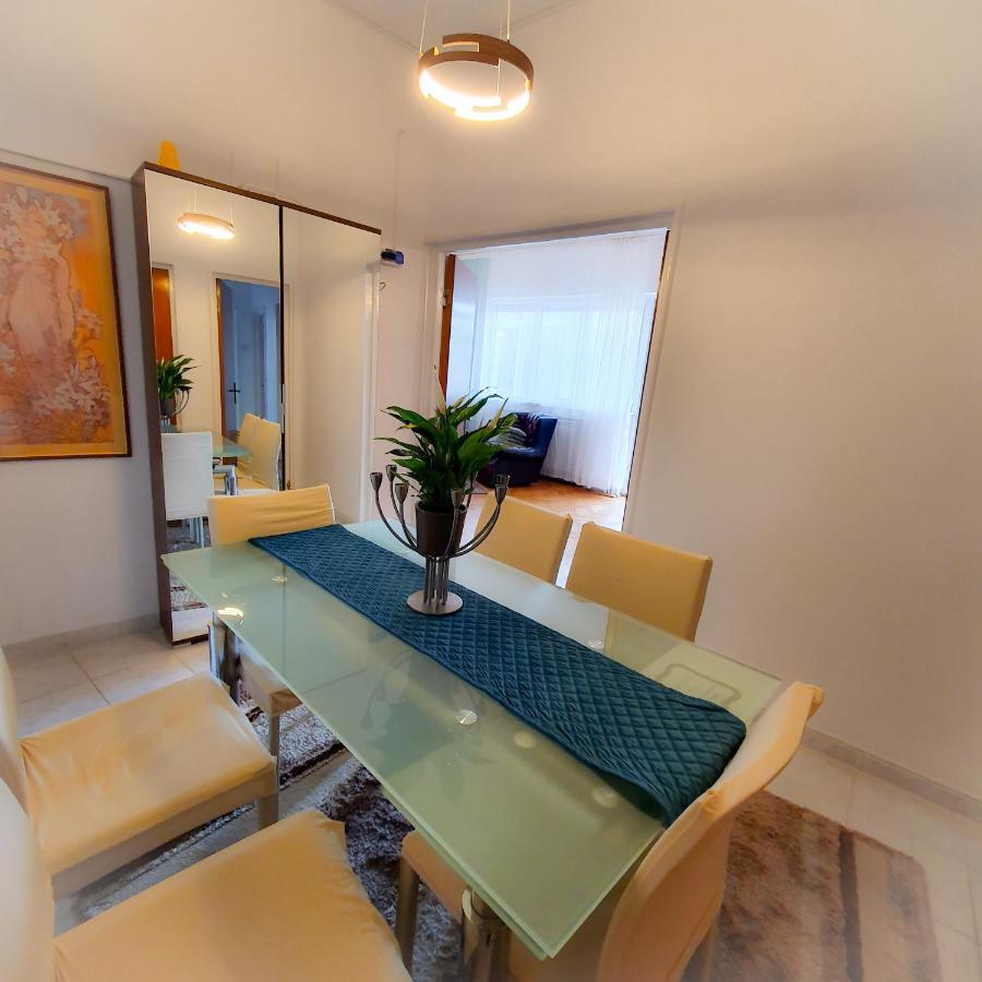 City Center Apartment ブカレスト エクステリア 写真