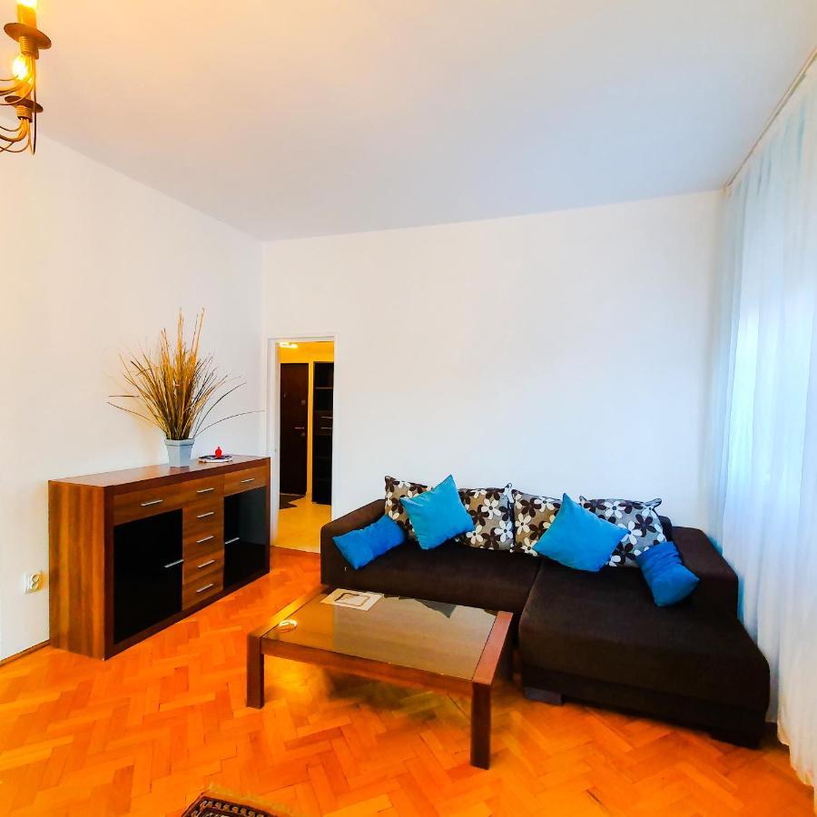 City Center Apartment ブカレスト エクステリア 写真
